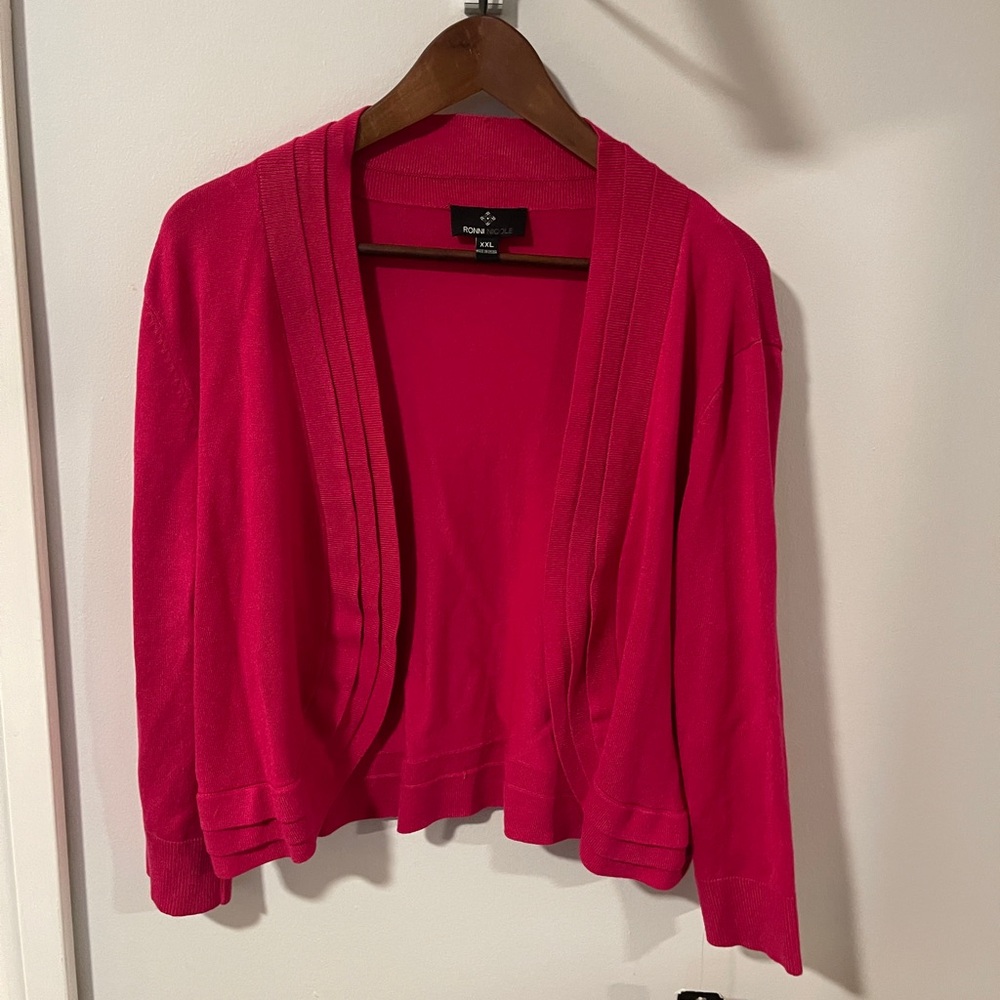 Women’s bright pink crop cardigan